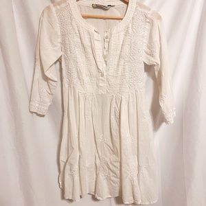Ayurvastram Hand-Embroidered Cotton White Tunic